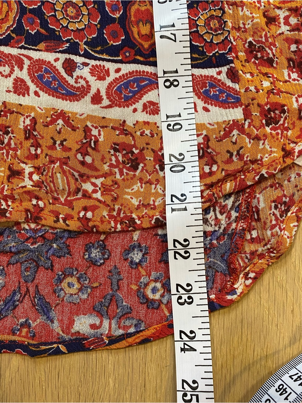 Sophie Rue High Neck Paisley Patchwork High Low Boho Tank Top Red Gold Large - Picture 7 of 7